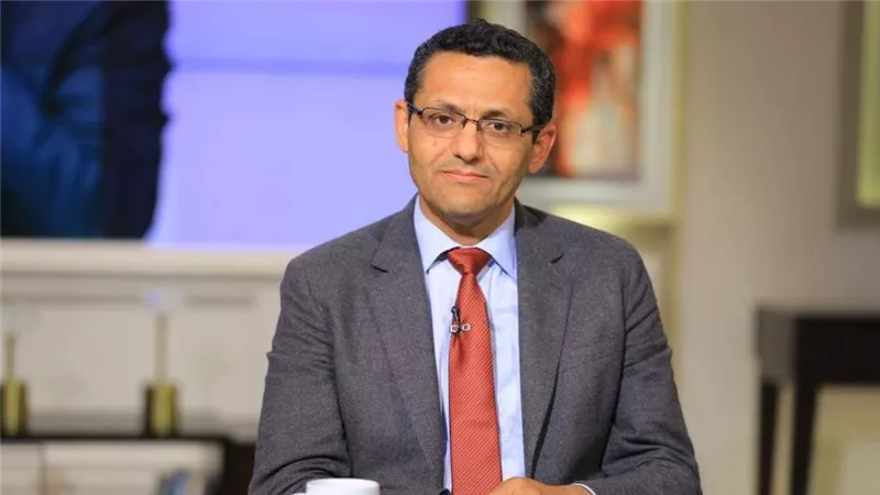البلشي: رفع اسم علاء عبد الفتاح من قوائم منع السفر «خطوة للأمام»|خاص