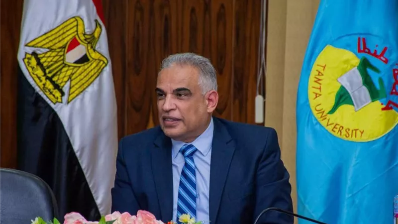 رئيس جامعة طنطا يعلن محو أمية 200 ألف مواطن ضمن رؤية «مصر 2030»
