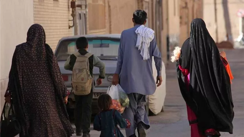 بمعدل 1700 شخص يوميا.. 110 آلاف أفغاني عادوا من إيران هذا العام