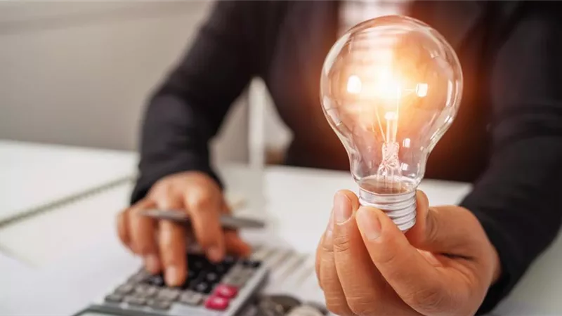 الداخلية تغلق 96 محلًا مخالفًا لقرارات ترشيد الكهرباء في 24 ساعة