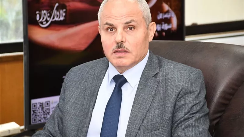 رئيس جامعة قناة السويس يفتتح الدورة الثالثة والثلاثين لمعرض الكتاب السنوي
