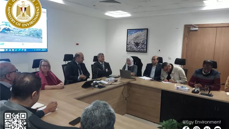 جهاز تنظيم إدارة المخلفات يبحث آليات ضمان جودة 