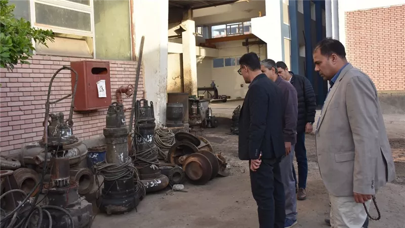 رئيس «مياه القليوبية» يتفقد محطة رفع الصرف الصحي وورش الطوارئ والمخازن 
