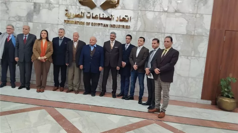 أشرف خيري رئيسًا لغرفة الدعاية والإعلان.. وعبد العاطي وعرفان وكلاء 