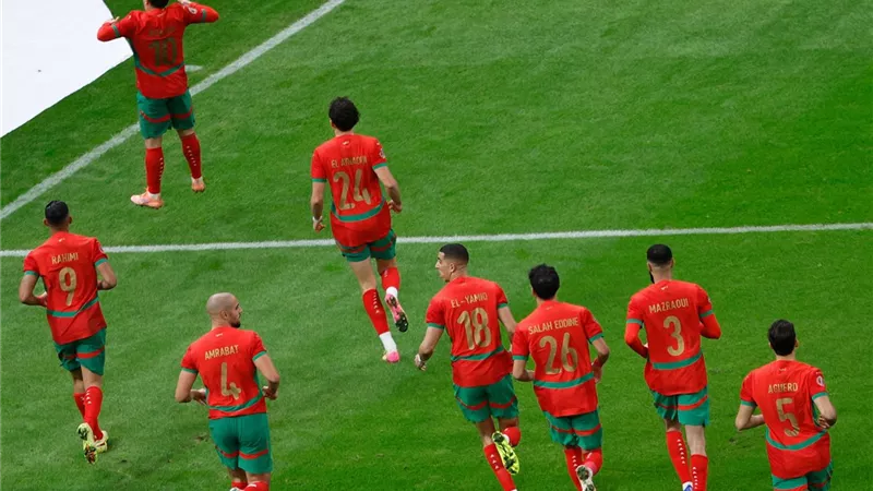 المغرب يكتفي بثنائية عالمية أمام جزر القمر في افتتاح أمم أفريقيا|فيديو