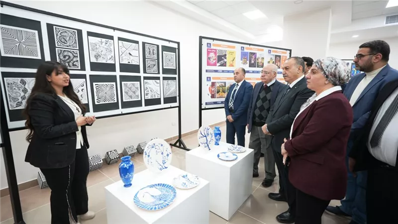 محافظ أسيوط يفتتح معرض الشفرة بجامعة بدر ويشيد بإبداعات الطلاب