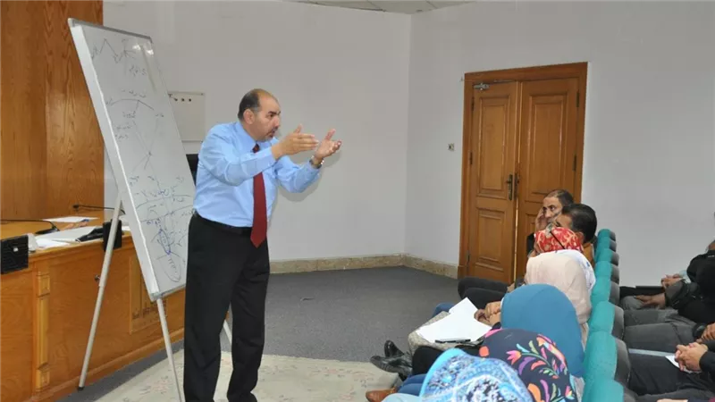 جامعة العاصمة تناقش ضبط منظومة التعاقدات الحكومية