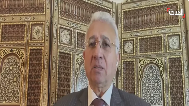 دبلوماسي سابق: إسرائيل تتملص من التزاماتها لحرمان الفلسطينيين من إدارة غزة
