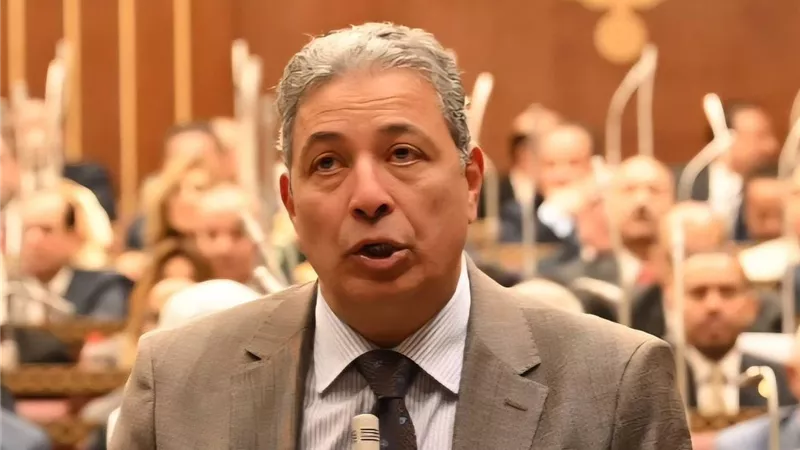 خالد راشد يرفع راية «الدستور» في وجه «الشباب»: استقلال النقابات خط أحمر