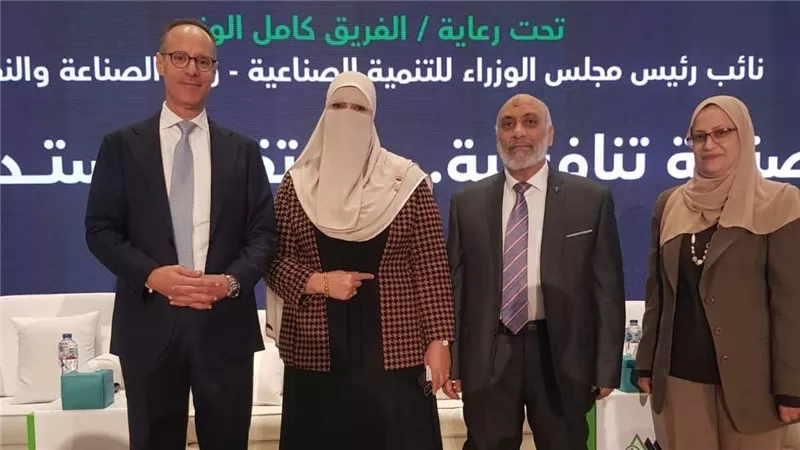 «تحالف العقول والمصانع».. بروتوكول تاريخي في العاصمة الإدارية لغزو الأسواق