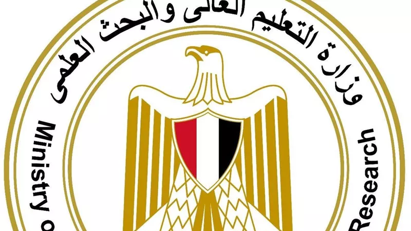 الجامعات المصرية تستعد لامتحانات منتصف العام