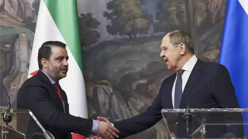 وفد سوري يصل إلى موسكو لإجراء مباحثات مع المسؤولين الروس