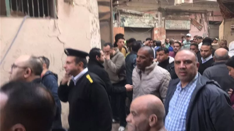 محافظ الجيزة في قلب الحدث.. عادل النجار يتفقد موقع انهيار 3 عقارات بإمبابة