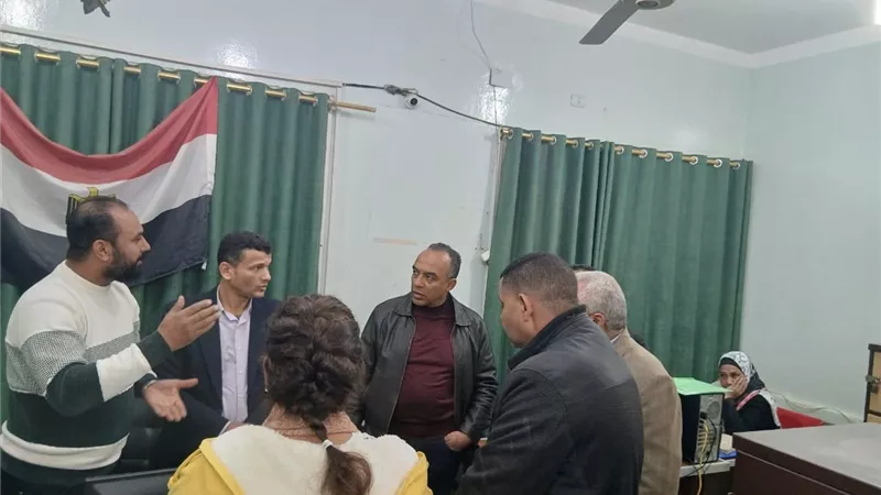  نائب محافظ  المنيا يتفقد المركز التكنولوجي بمغاغة لمتابعة منظومة العمل 