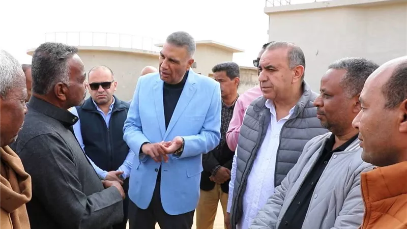 «حياة كريمة» تنهي معاناة العقود بقرية غرب أسوان.. والأهالي: «أحلامنا تحققت