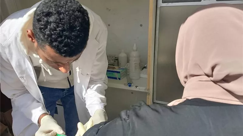 لليوم الثاني.. استمرار فعاليات القافلة العلاجية بالزناقطة في الأقصر