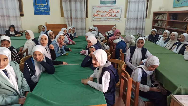 بيت ثقافة بني عدي بأسيوط ينظم ندوة للتعريف بالمشروعات القومية
