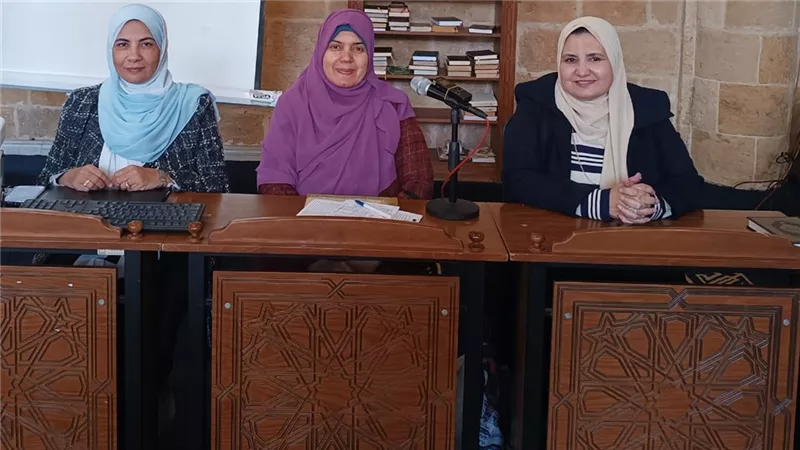 أستاذ طب نفسي بالأزهر تكشف 8 حقوق أساسية يجب توفيرها للطفل