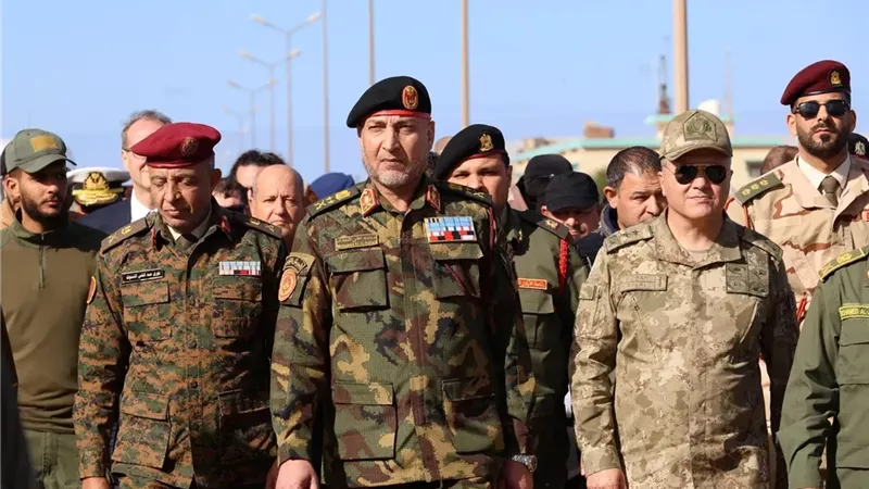 تحطم طائرة الفريق محمد الحداد: عطل فني أم قرار بالتصفية؟