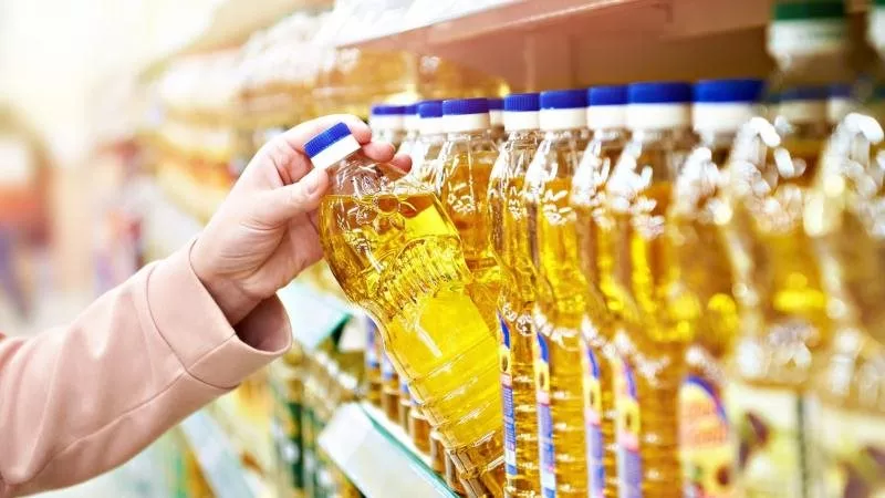  انخفاض مفاجئ في أسعار الزيت بالأسواق المصرية الأربعاء 24 ديسمبر 2025
