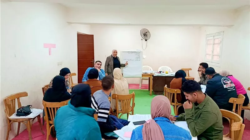 تأهيل 20 شابًا ضمن «نادي البحث عن وظيفة» بمركز شباب معدية مهدي بمطوبس