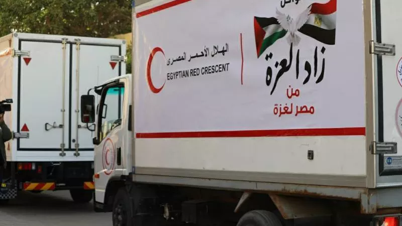 من مصر لأهالينا في غزة.. ماذا قدمت 100 قافلة من «زاد العزة»؟