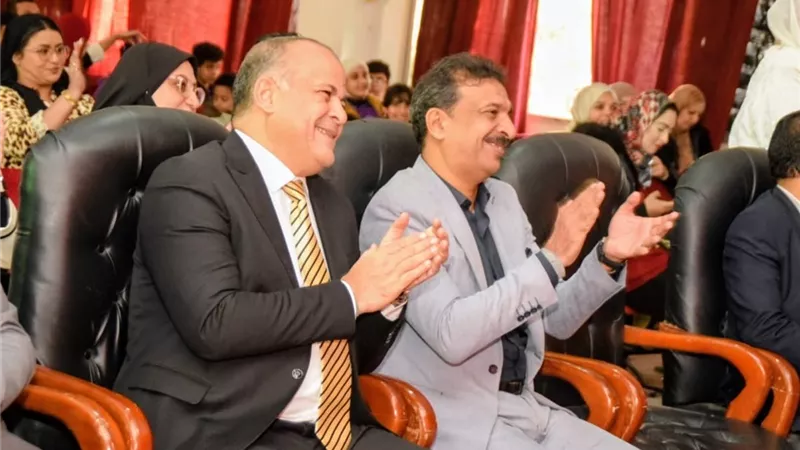 مدير تعليم بورسعيد يشهد احتفالية العيد القومي للمحافظة