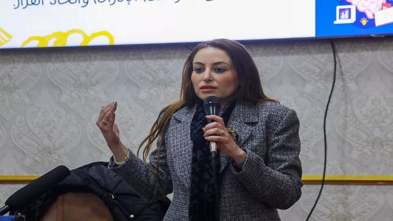 «الريلز».. كيف تؤثر الفيديوهات القصيرة على الدماغ والتركيز؟|فيديو