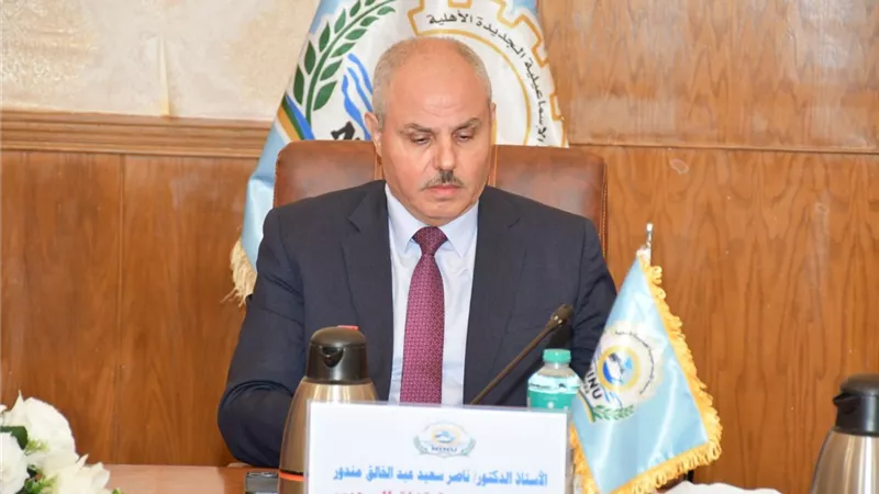 571 طالبًا يؤدون إختبارات كلية الصيدلة بجامعة الإسماعيلية الأهلية 