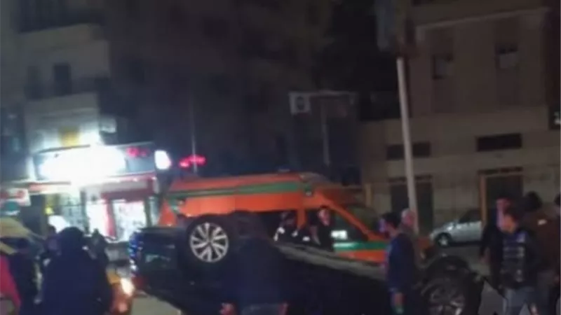 انقلاب سيارة ملاكي فجرًا بشارع البحر في طنطا وإصابة شاب بإصابات خطيرة