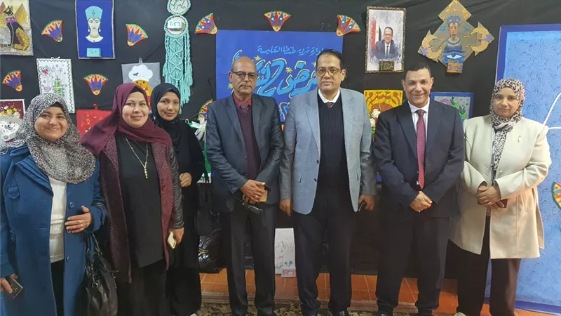 مدير تعليم الغربية يفتتح معرض نتائج العام الجديد للتربية الفنية