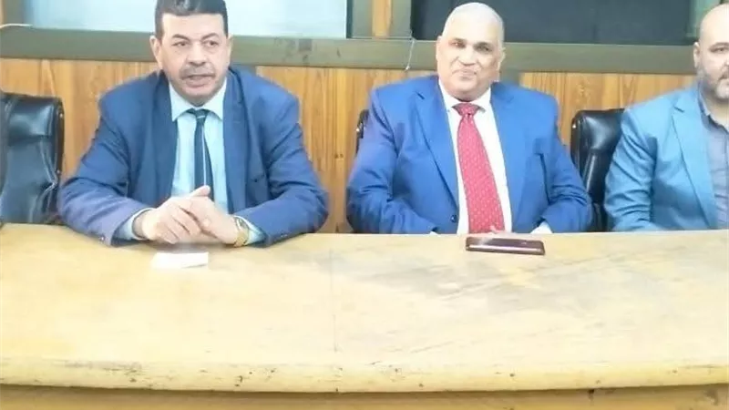 قضايا الفساد المالي والإداري بمؤسسات الدولة بقاعة الفيديو كونفرانس بسوهاج 