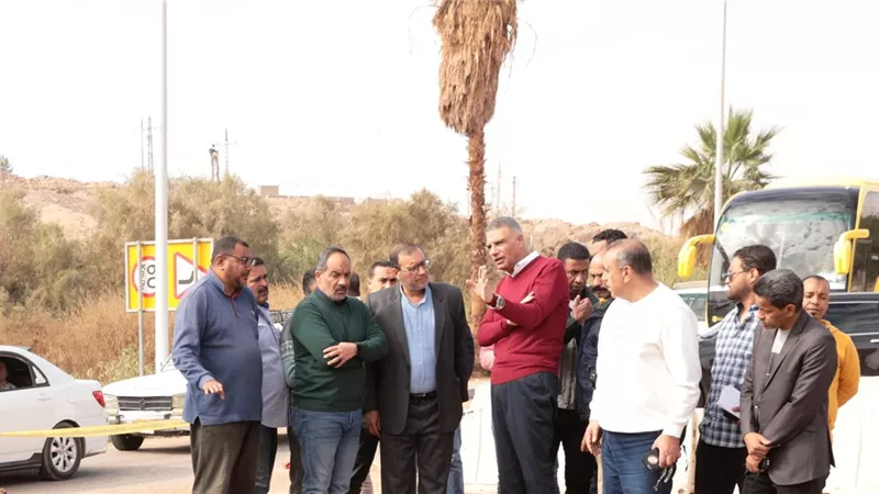 محافظ أسوان يتابع ميدانياً منظومة التطوير.. ويشدد لتكثيف الجهود
