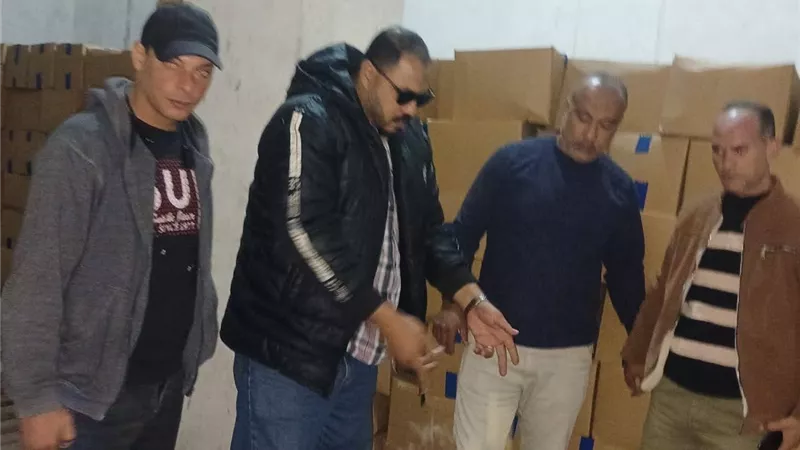 ضبط 21 طن مواد غذائية مخالفة الاشتراطات بحملة رقابية في البحيرة