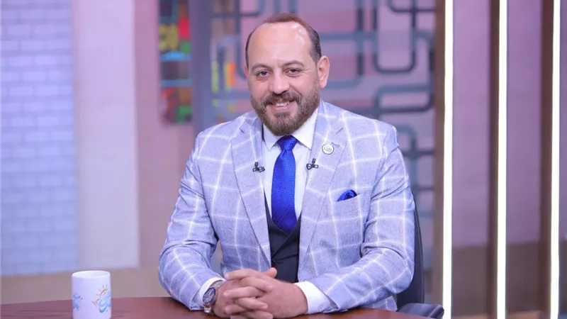 بعد طلاق عمرو أديب ولميس الحديدي.. 8 نصائح لحياة زوجية سعيدة|خاص