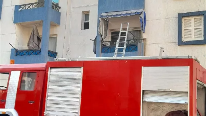 انتداب الأدلة الجنائية لمعرفة أسباب حريق عقار بمنطقة حي الفيروز 