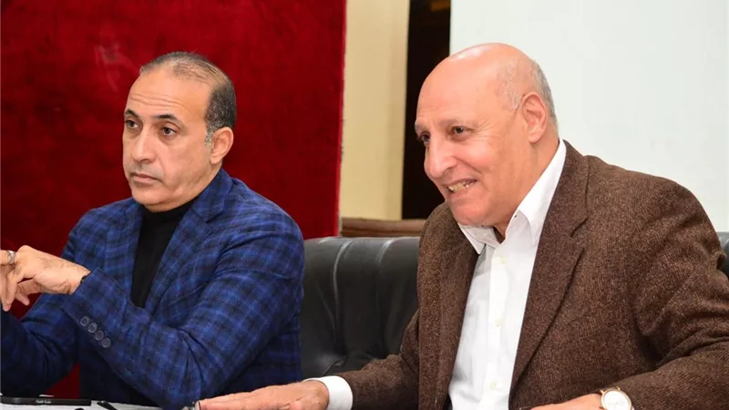 رئيس مدينة بورفؤاد يجتمع بمسؤولي 