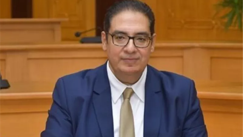 منهم محمد صبحي.. مجلس جامعة القاهرة يقر ترشيحات جوائز الدولة 2025