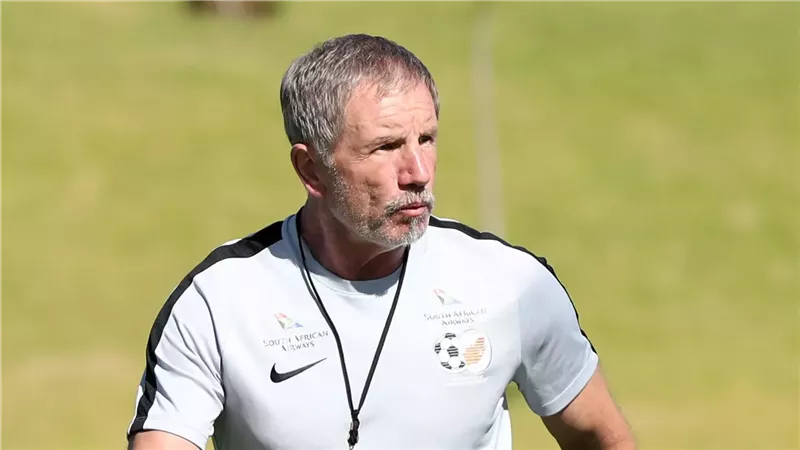 مدرب جنوب أفريقيا السابق: البافانا بافانا الأقرب للفوز أمام منتخب مصر