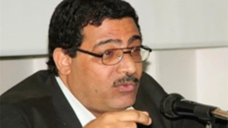 السجن 5 سنوات للدكتور عبد الخالق فاروق بتهمة نشر أخبار كاذبة