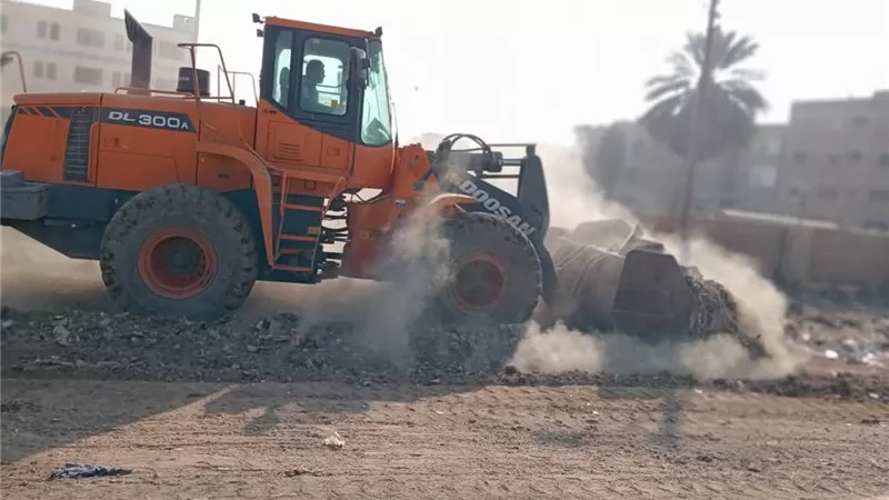 حملات نظافة مكبرة لرفع المخلفات من شوارع مدن وقرى الفيوم