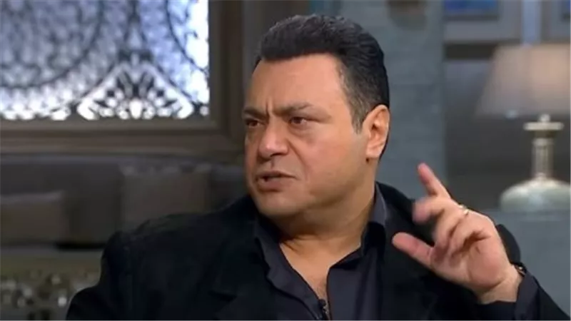 مراد مكرم مهنئا أمير المصري: برافو.. حاجة تدعو للفخر