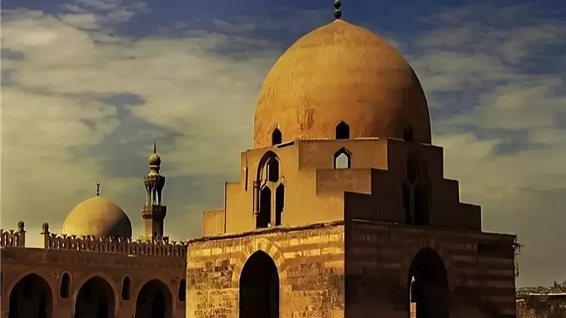 ألف عام من الصمود.. جامع أحمد بن طولون رمز التراث العباسي