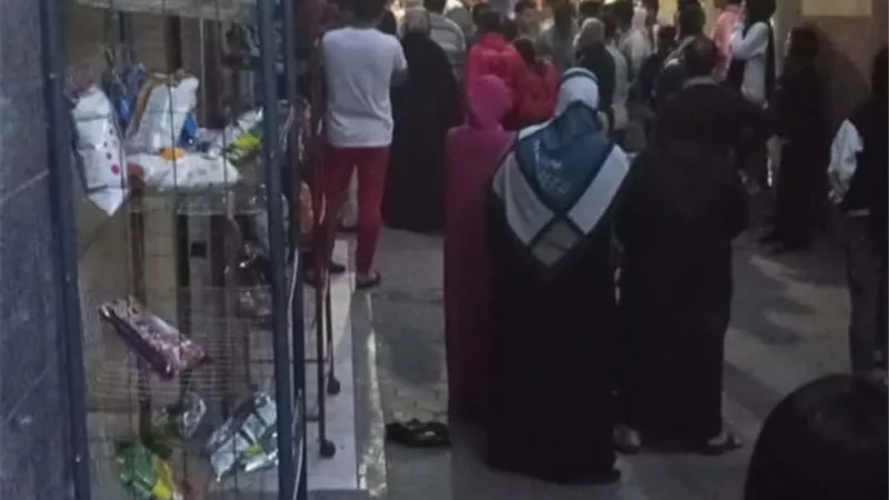 سقوط عامل من شرفة شقته أثناء تركيب ستارة بالمحلة الكبرى 