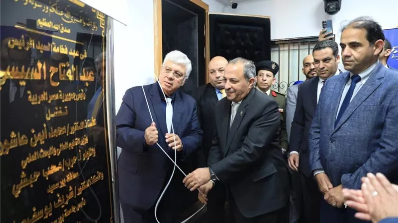 «عاشور» ومحافظ بورسعيد ورئيس الجامعة يفتتحون استديو تربية نوعية