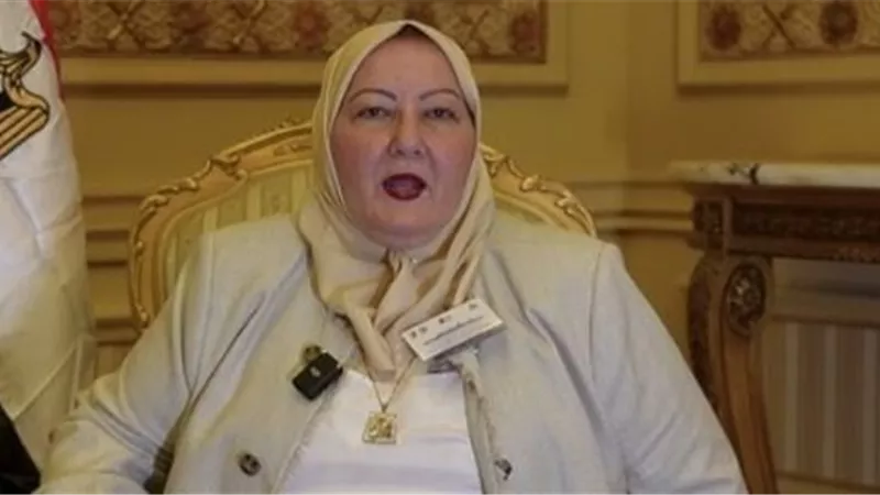 «القومي للمرأة» يهنئ أمنية حلمي بعضوية مجلس إدارة البنك المركزي