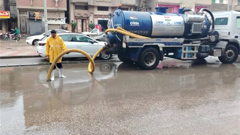 طقس سيئ يضرب محافظة دمياط واضطراب حركة الصيد والملاحة البحرية