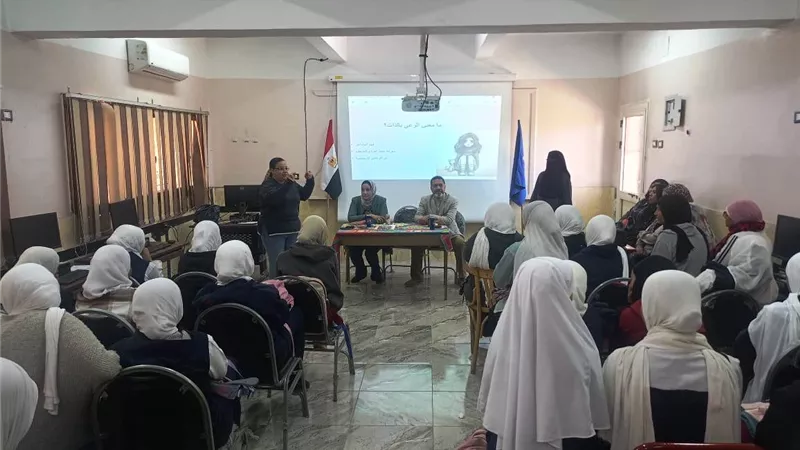 تنظيم سلسلة ورش عمل وبرامج لتمكين الطلاب وذوي الهمم في أسوان