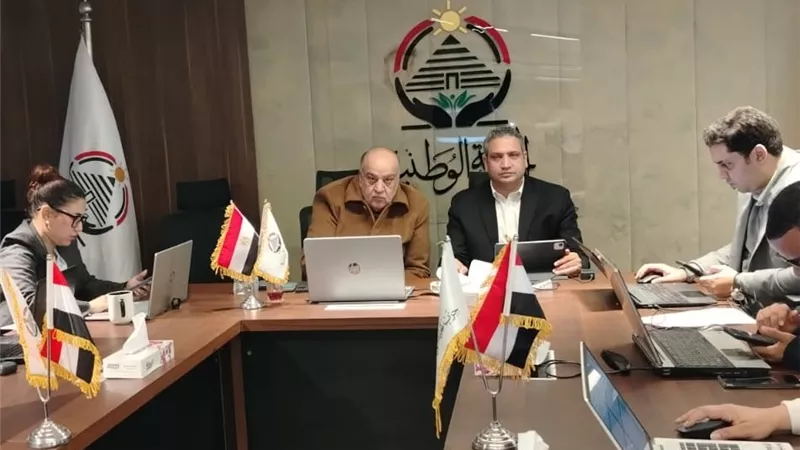 غرفة «الجبهة الوطنية» تتابع جولة الإعادة بالدوائر الـ19 الملغاة 