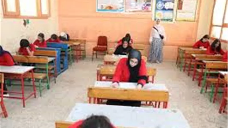 جداول امتحانات نصف العام لصفوف النقل والشهادة الإعدادية بكفر الشيخ|تفاصيل